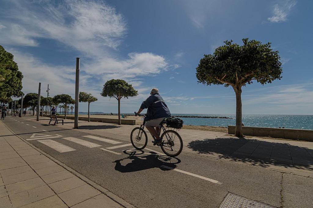 Vitaly Beach Cambrils Exteriör bild